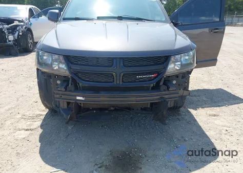 2015 Dodge Journey Crossroad z USA, uszkodzony, nr VIN 3C4PDCGG5FT639333